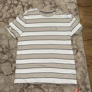 Tommy Hilfiger short sleeve shirt